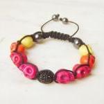 Howlite skulls bracelet fri..