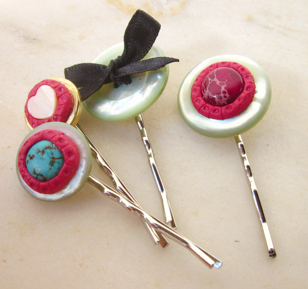 Vintage buttons and stones bobby pins - set of four